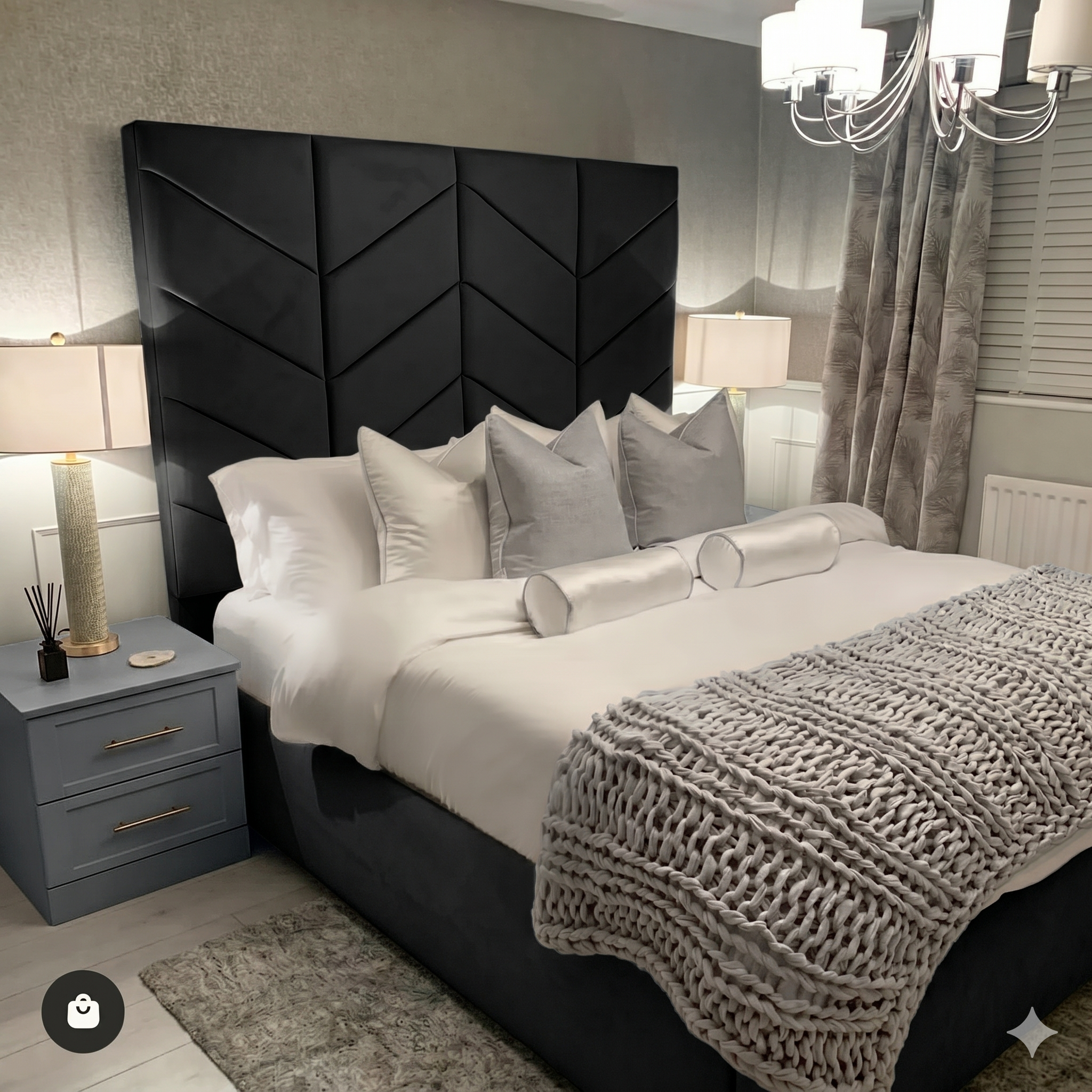 The Kingston Bed, Black